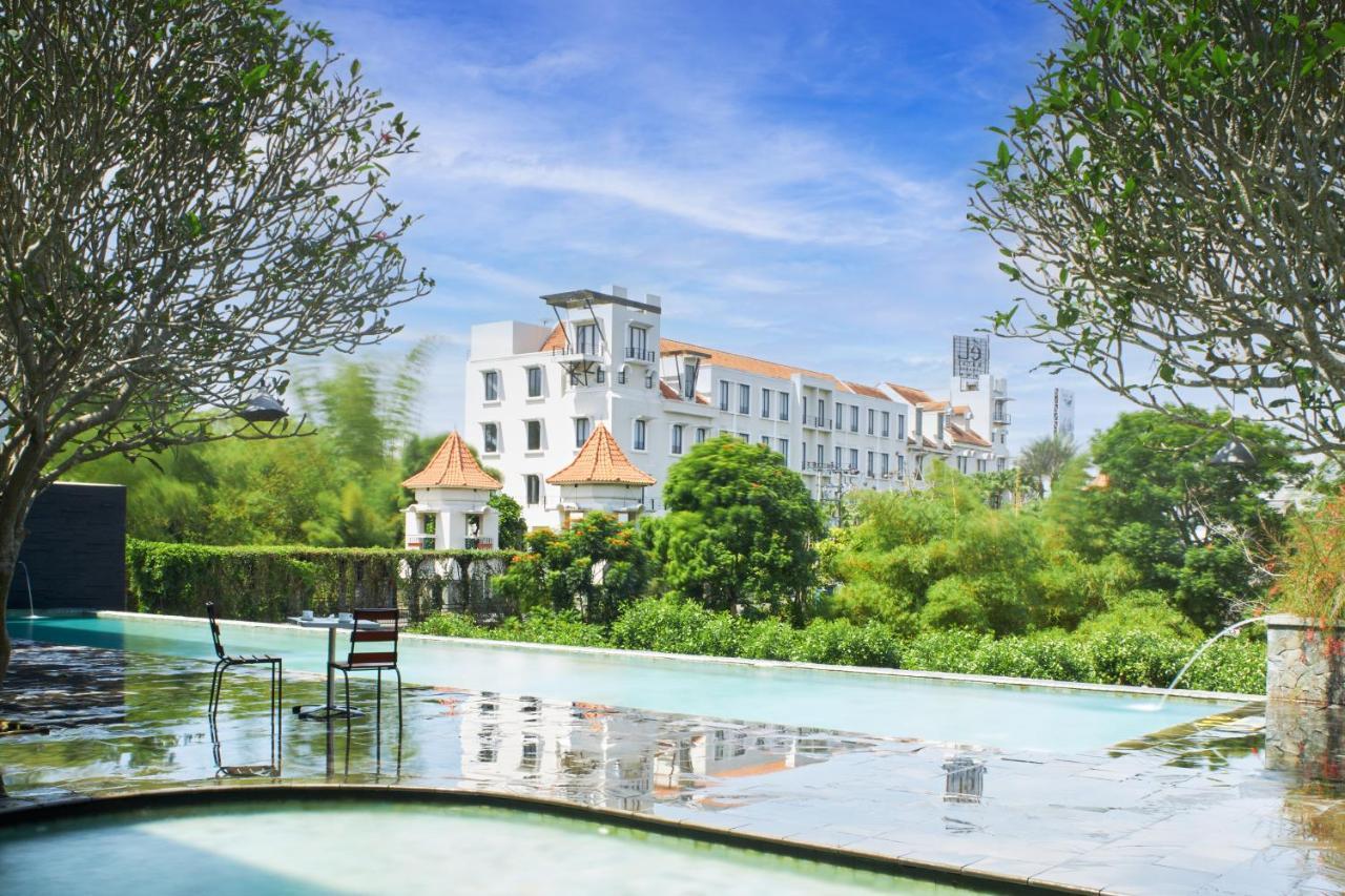 El Hotel Malang Extérieur photo