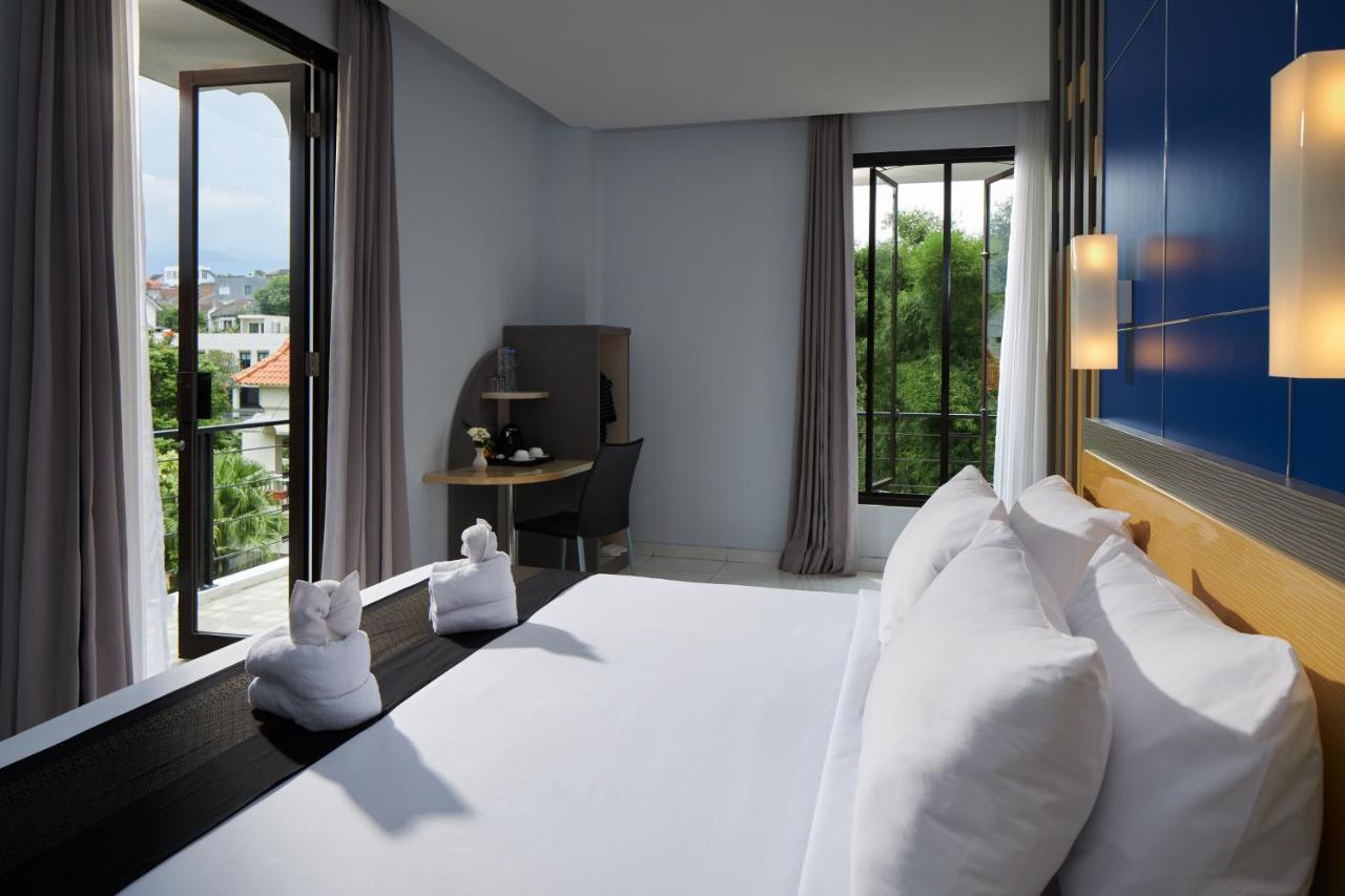 El Hotel Malang Extérieur photo