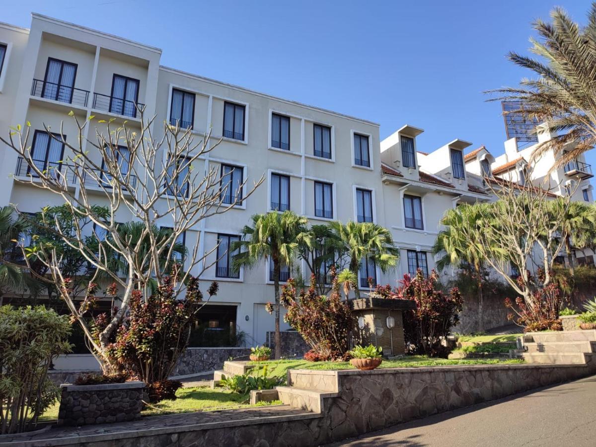 El Hotel Malang Extérieur photo